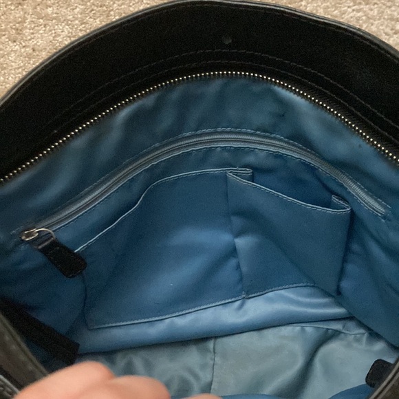 Coach - Large Black Shoulder Bag - Picture 7 of 10